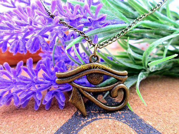 Egyptian Eye of Horus charm pendant necklace